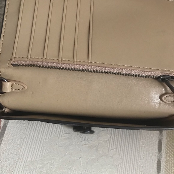 SOLD! Authentic Coach iPhone leather wristlet. - Picture 7 of 8